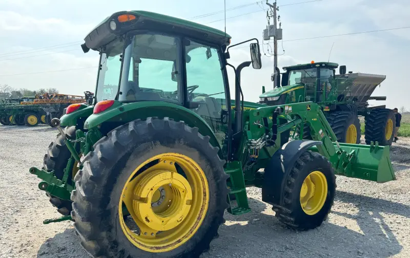 2014 John Deere 6140D MFWD Tractor W/Loader photo 4