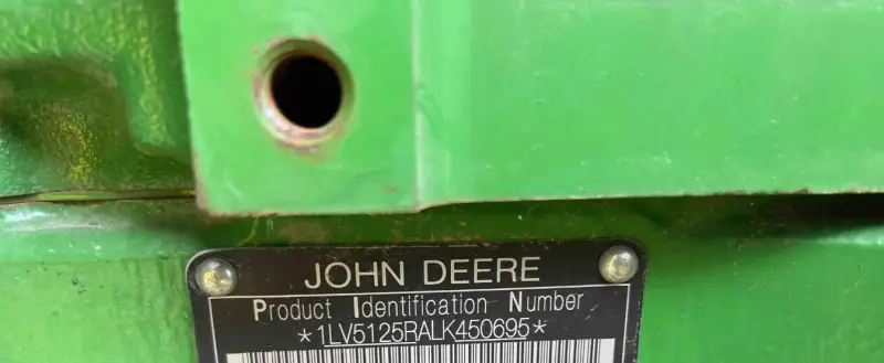 2020 John Deere 5125R MFWD photo 57