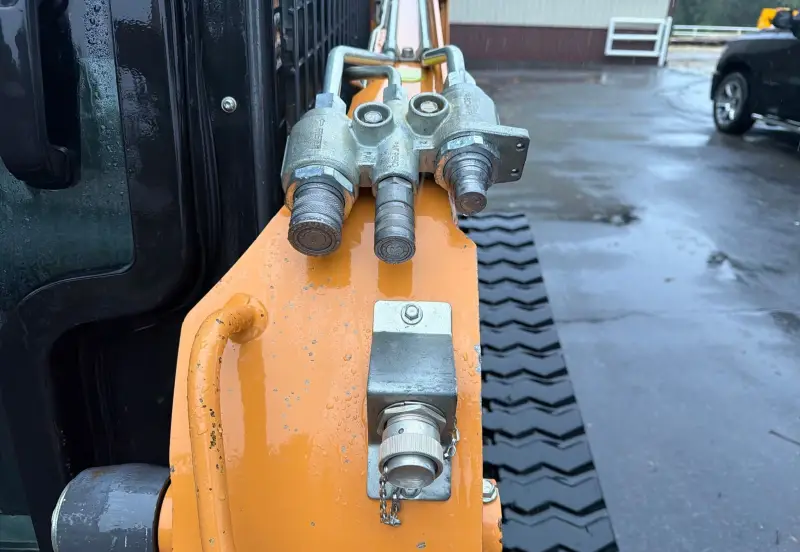 2020 Case TR340B photo 24