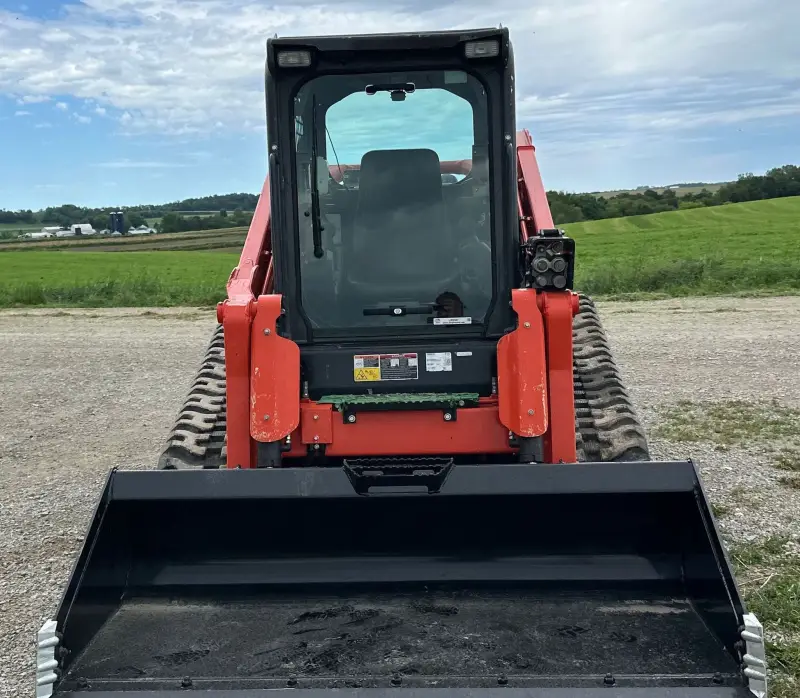2019 Kubota SVL97-2 photo 2