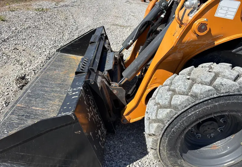 2021 Case SV280B photo 7