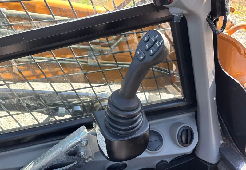 2021 Case SV280B photo 25