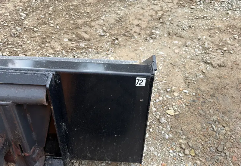 2022 Case SV340B photo 21