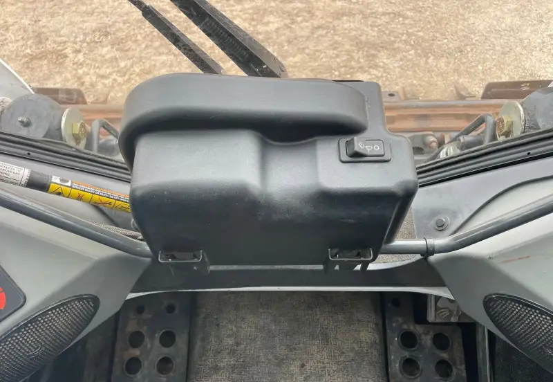 2016 Bobcat S650 photo 18