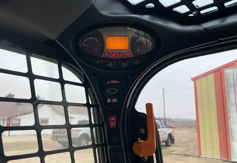 2016 Bobcat S650 photo 14