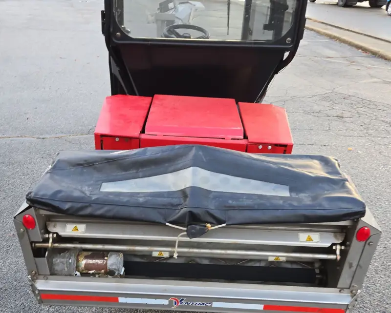 2015 Ventrac 3400Y photo 23