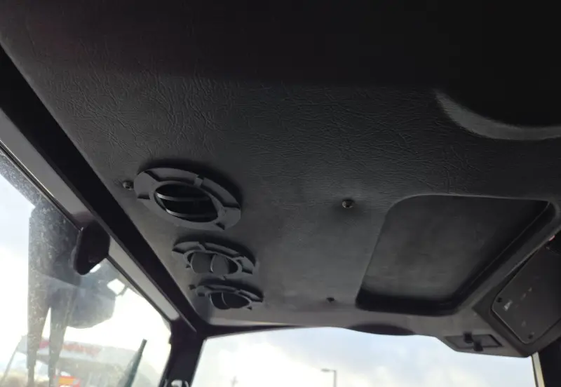 2015 Ventrac 3400Y photo 46