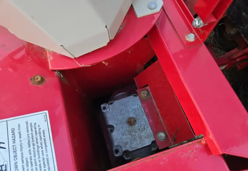 2015 Ventrac 3400Y photo 22