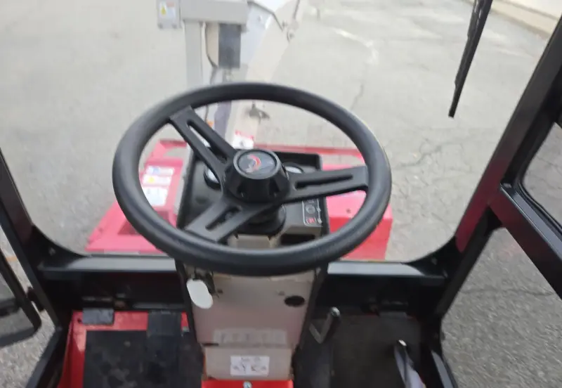 2015 Ventrac 3400Y photo 35