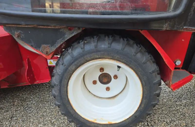 2015 Ventrac 3400Y photo 56