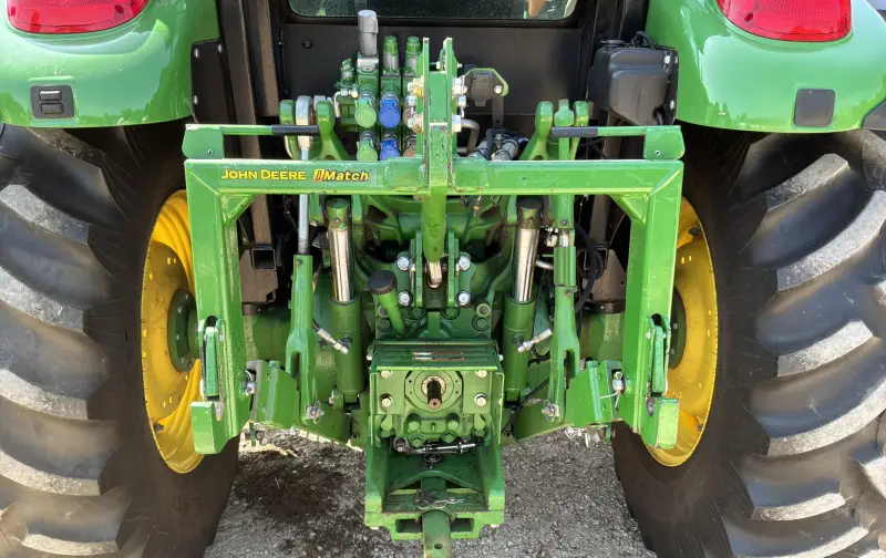 2016 John Deere 5100M MFWD Tractor W/H260 Loader & Bucket photo 9
