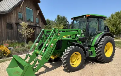 2016 John Deere 5100M MFWD Tractor W/H260 Loader & Bucket