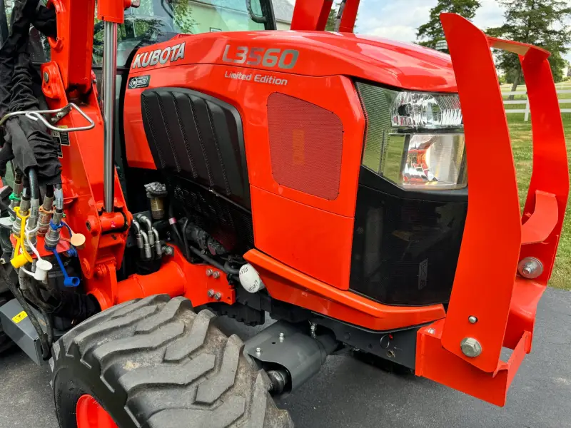 2020 Kubota Grand L3560 Limited Edition photo 31