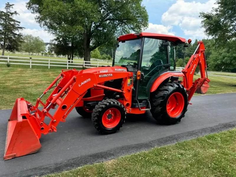 2020 Kubota Grand L3560 Limited Edition photo 7