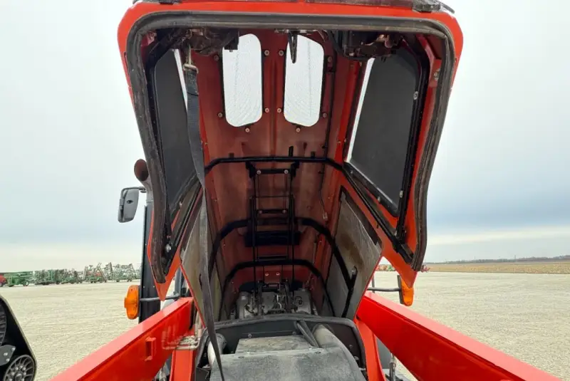 2019 Kubota M6-141 MFWD photo 49