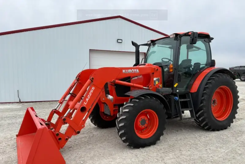 2019 Kubota M6-141 MFWD photo 1