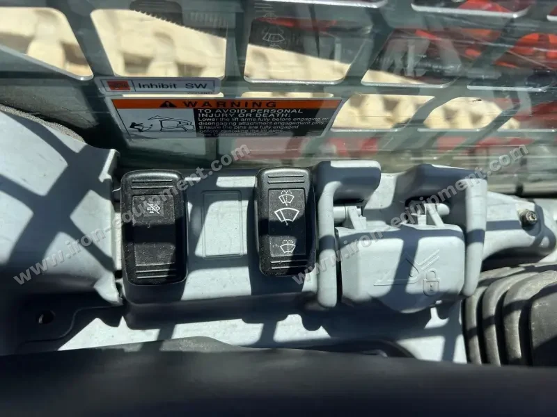 2024 Kubota SVL97-2 photo 30