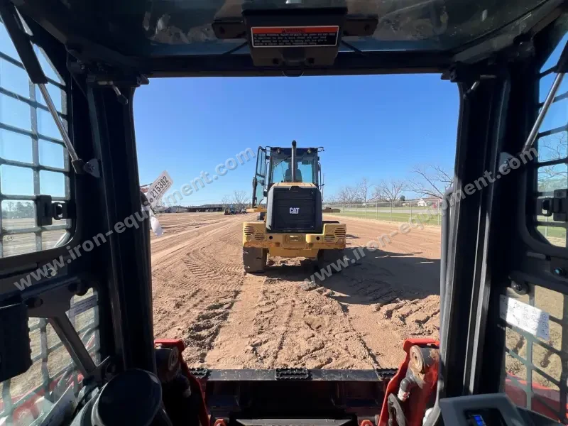 2023 Kubota  SVL97-2 SKID STEER photo 38