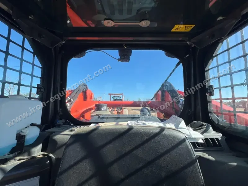 2023 Kubota  SVL97-2 SKID STEER photo 37